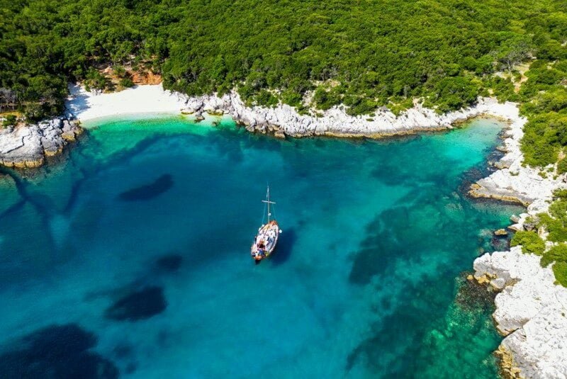 Lefteris Lazarou