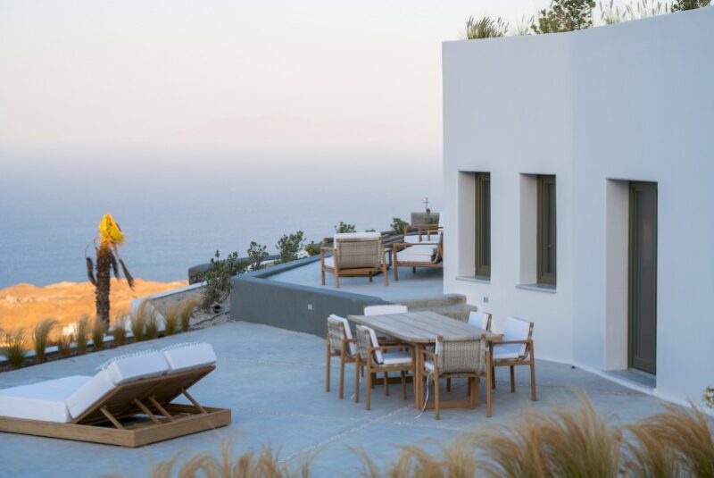 Aregou Santorini