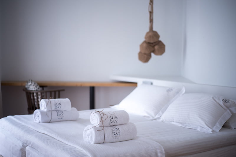 Sunday Hotel